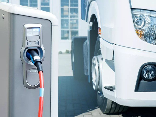 Airport’s sole charging stn locked, e-buses stay away
