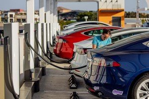 BJP manifesto promises to turn Karnataka into EV hub, support 1000 EV startups