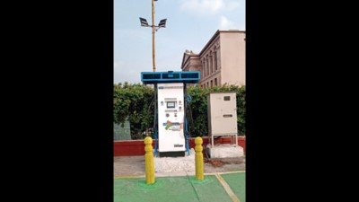 Kolkata Municipal Corporation to ink deal with Mumbai firm to set up 40 EV charging stations