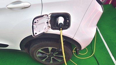 Maharashtra set to offer incentives to push e-vehicle purchase