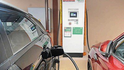Delhi leads in electric vehicles push, but target some way off: Study
